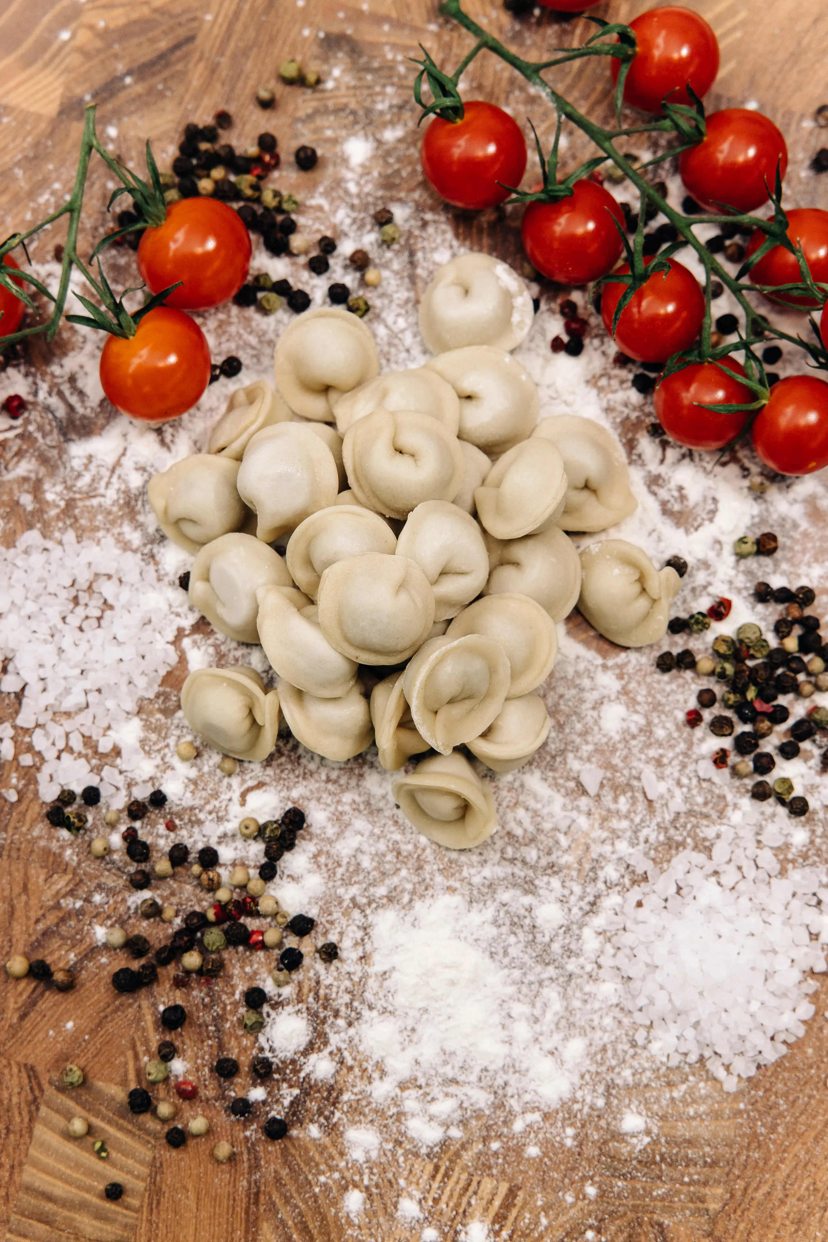 Домашние пельмени ручной лепки